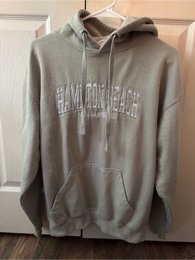 Hampton Beach Embroidered Pullover Hoodie - Sage Green Size Medium